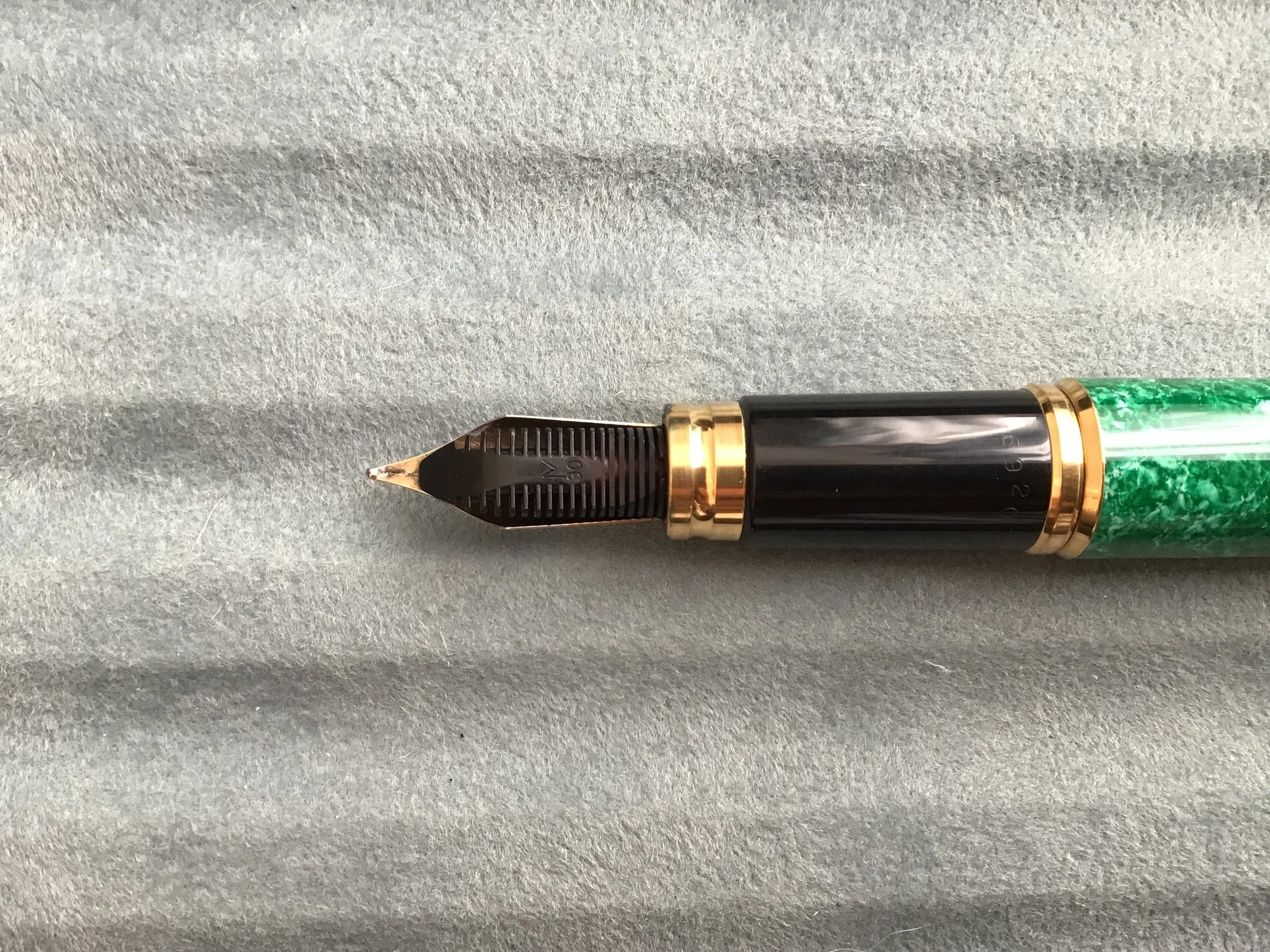 Parker Sonnet Green Lacque Fountain Pen — Global Pens UK